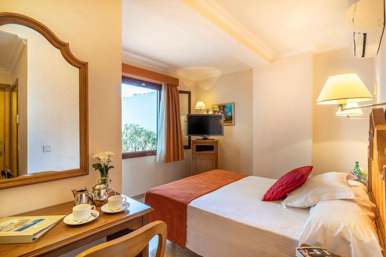 Hotel Miramar Mallorca Порт-де-Польєнса Номер фото