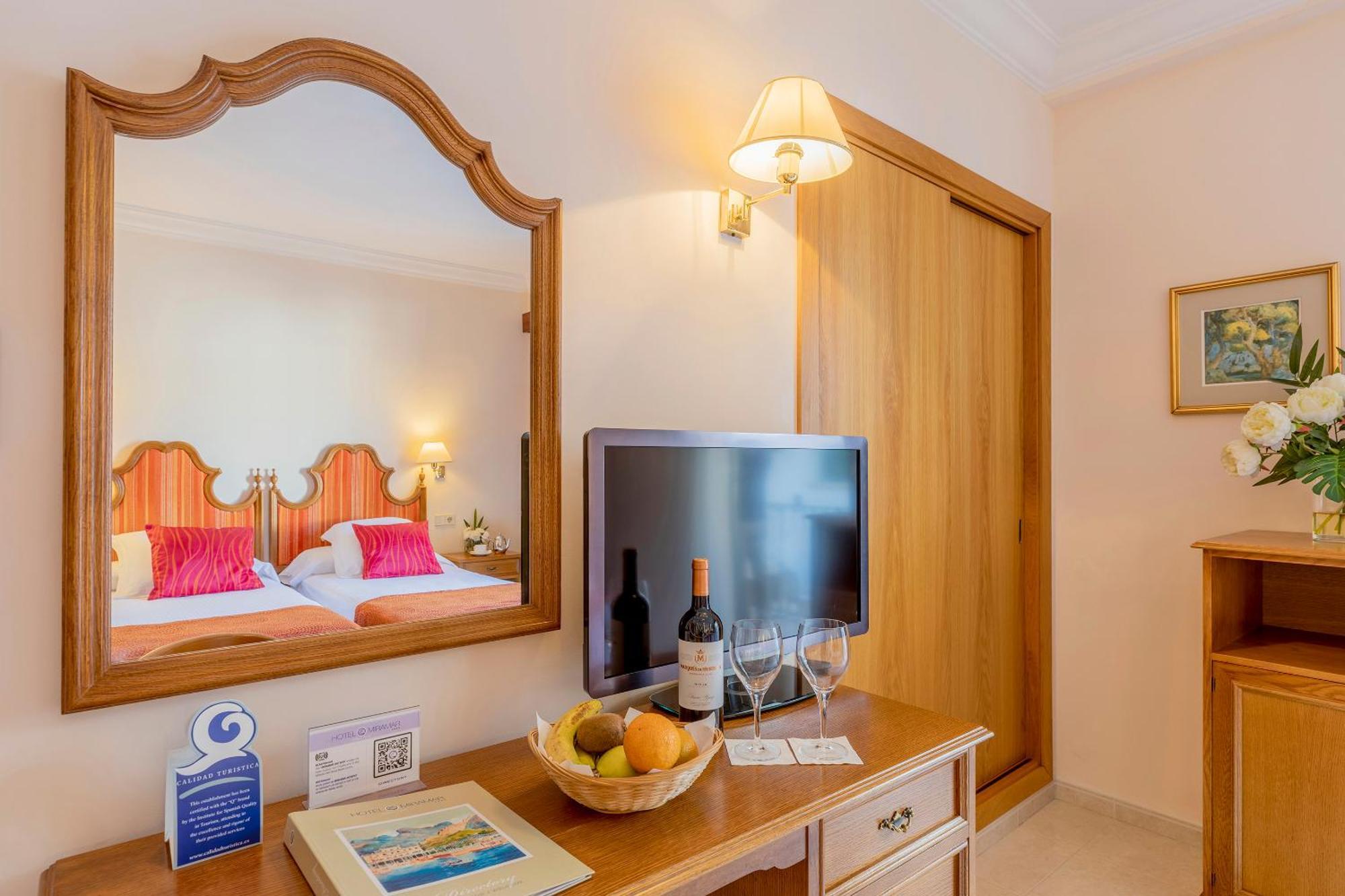 Hotel Miramar Mallorca Порт-де-Польєнса Номер фото